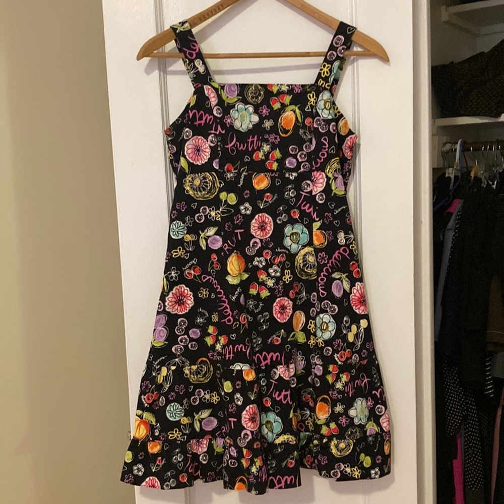 Tutti-frutti dress 🍒🍓🍊